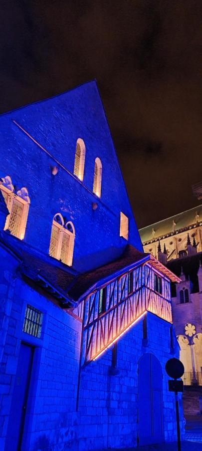 L'Insolite Bourges Esterno foto